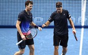 Soares e Murray vencem a 3ª partida no ATP Finals e vão à semifinal invictos