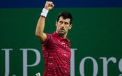 Djokovic bate Isner e desafia Tsitsipas nas quartas de final do Masters de Xangai