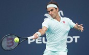 Federer vira 'paredão', mostra velocidade impressionante na rede e conquista ponto do dia em Miami; assista