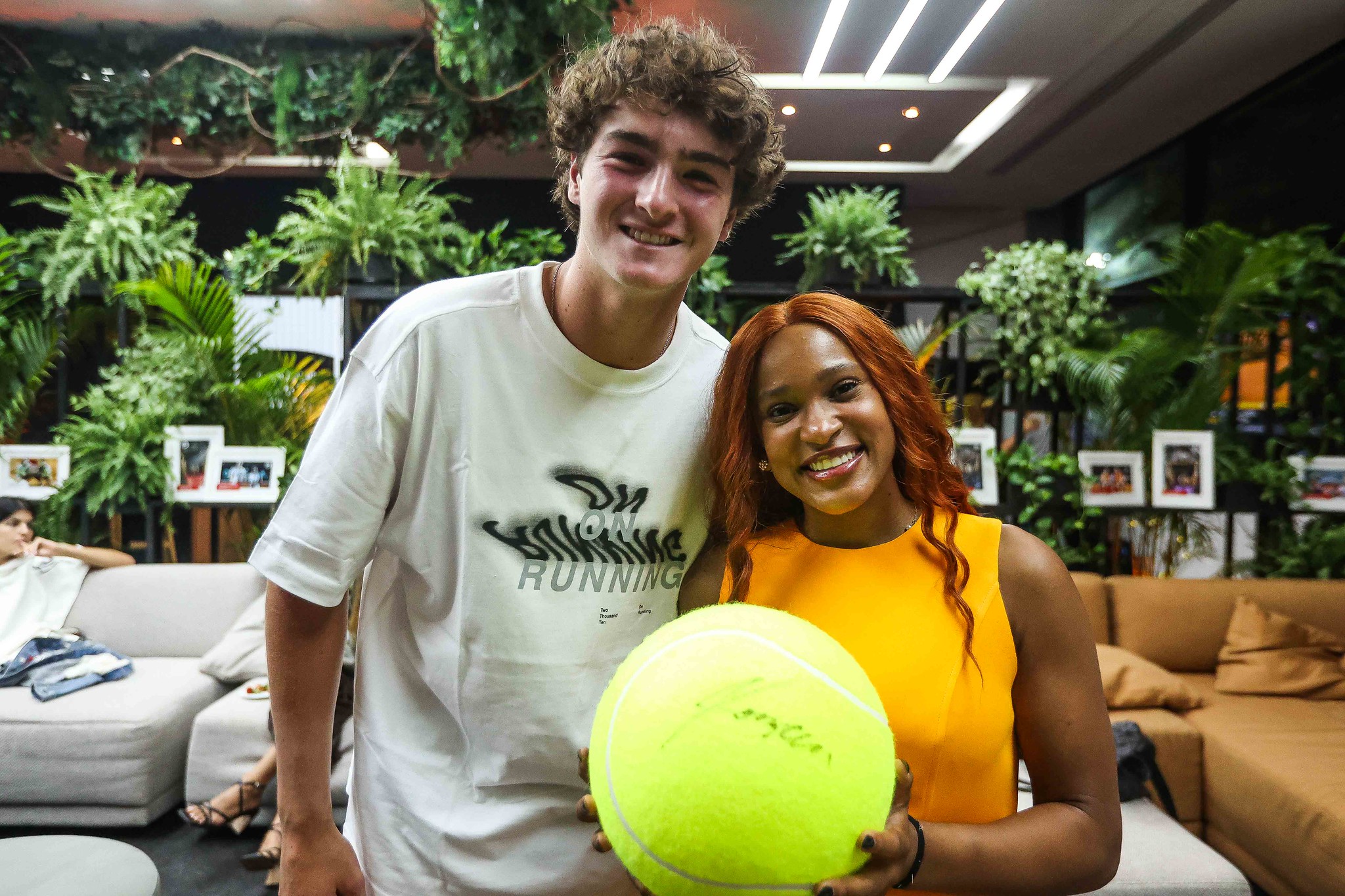 João Fonseca e Rebecca Andrade foram os destaques na abertura do Rio Open 2025 | Foto: Divulgação/Fotojump