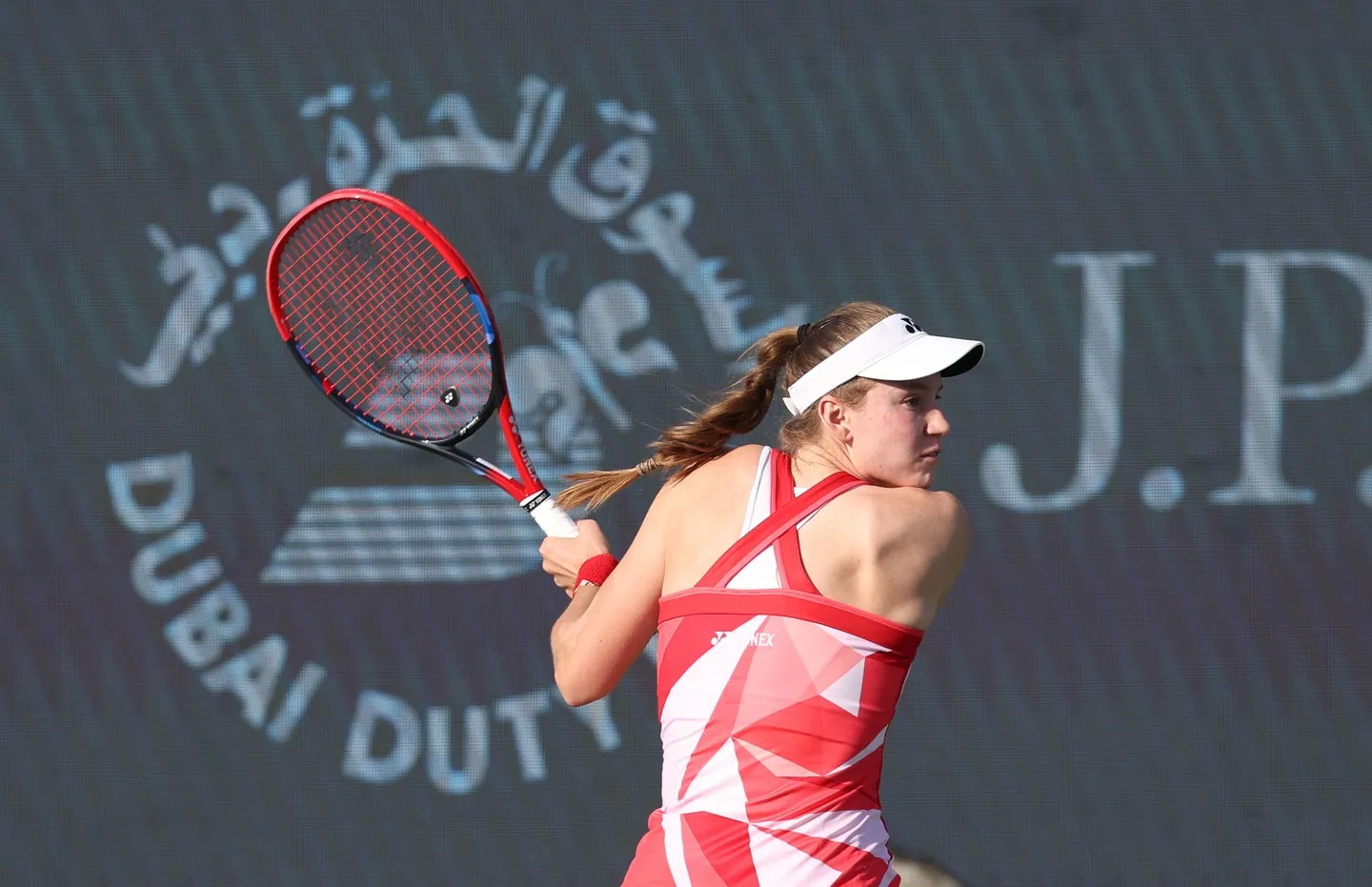 Rybakina busca vaga na grande final do Aberto de Dubai | Foto: Divulgação/WTA