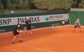 Soares e Murray estreiam com vitória nas duplas 