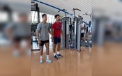 Djokovic e Cristiano Ronaldo fazem brincadeira enquanto treinam juntos; Confira