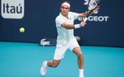 Federer passa fácil por Medvedev e garante vaga nas quartas em Miami