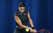 Em quadra dura e coberta, Caroline Garcia estreia com vitória tranquila no WTA de Nottingham