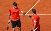 Murray e Soares vencem de virada e garantem vaga na final em Barcelona