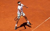 Federer dispara linda pancada de forehand e vence ponto contra Monfils em Madri