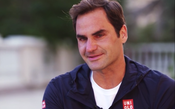 Federer chora em entrevista ao falar de ex-técnico falecido