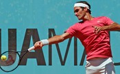 Federer testa no Masters de Madri o quão longe pode ir no retorno ao saibro