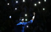 Federer se emociona e chora após homenagem de Maradona; veja