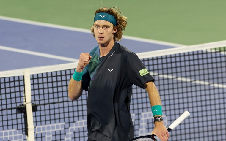 ATP 500 de Dubai: Rublev e Khachanov são destaques nas duplas; veja agenda de segunda (24)