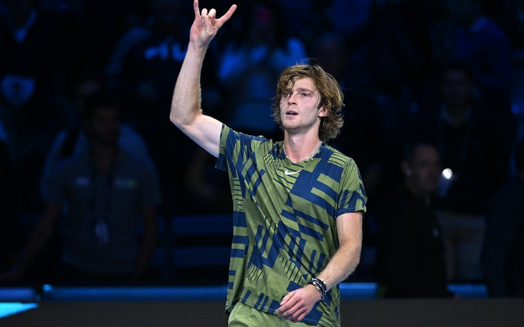 Medvedev vence Rublev e é campeão do ATP 500 de Dubai - Folha PE