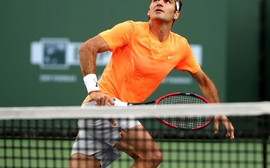"Kafelnikov jogava 32 torneios por ano e não era algo que eu queria fazer," afirma Federer sobre longevidade no circuito