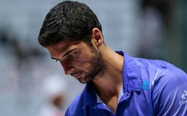 Bellucci desperdiça dois match-points e leva virada em estreia do Brasil Open