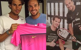 Rafael Nadal e Andy Murray doam camisetas e raquetes autografadas para salvar projeto WimBelemDon
