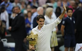 "É algo muito triste, parece ser a única coisa que estão interessados", desabafa Federer sobre rumores de aposentadoria