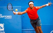 Feijão vence tenistas da casa em sua primeira partida no Equador