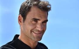 Federer é eleito o quinto atleta mais famoso do mundo