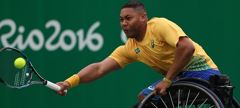Brasil estreia em busca de medalha inédita no tênis em cadeira de
