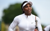 John McEnroe afirma que venceria Serena Williams numa partida de simples