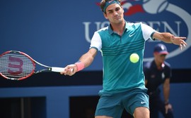Federer reinventa seu estilo de jogo e comemora resultados positivos